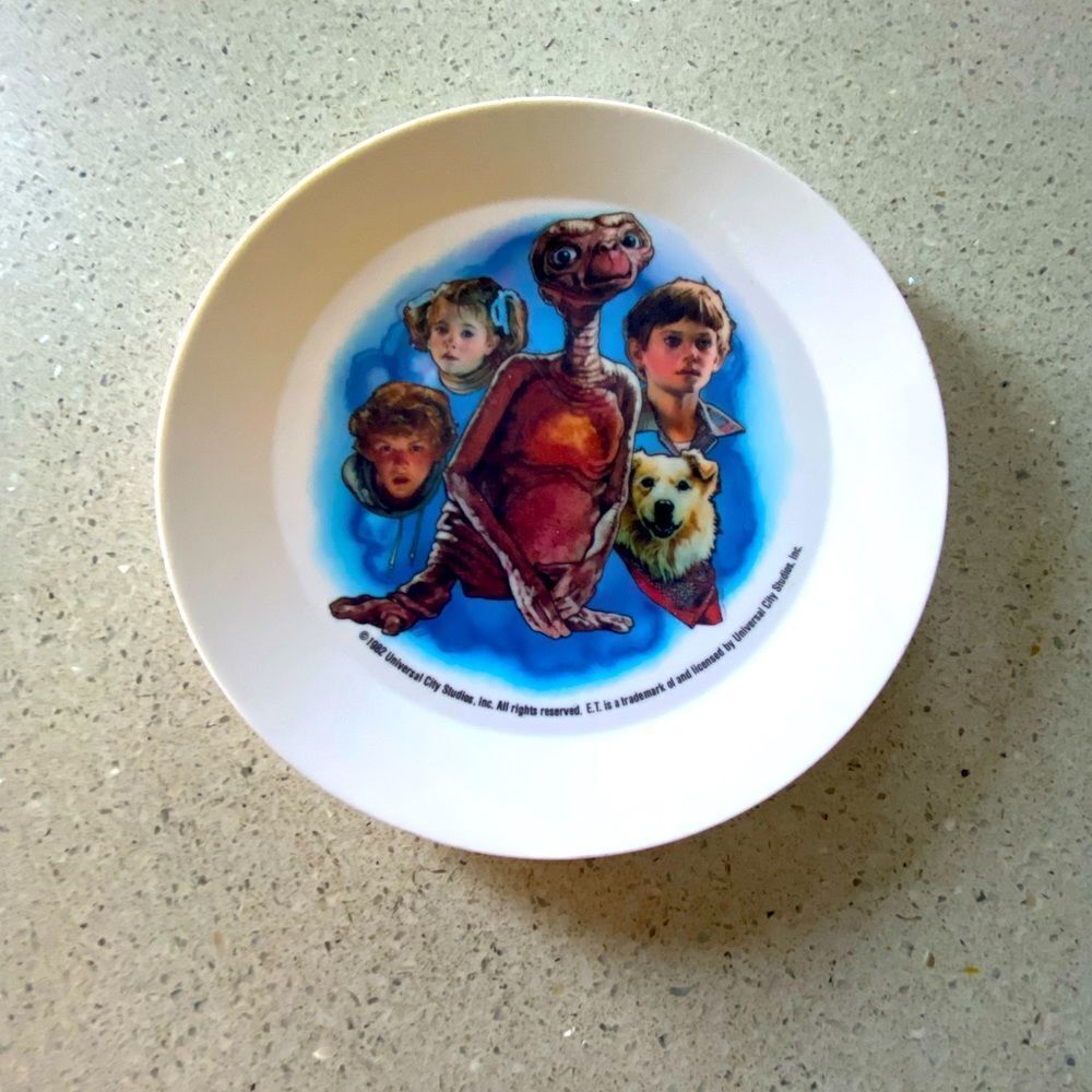 1982 Universal Studios, ET plate